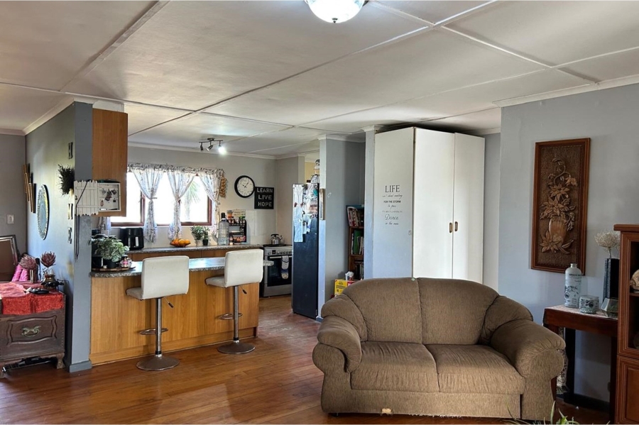 3 Bedroom Property for Sale in Sunrise On Sea Eastern Cape